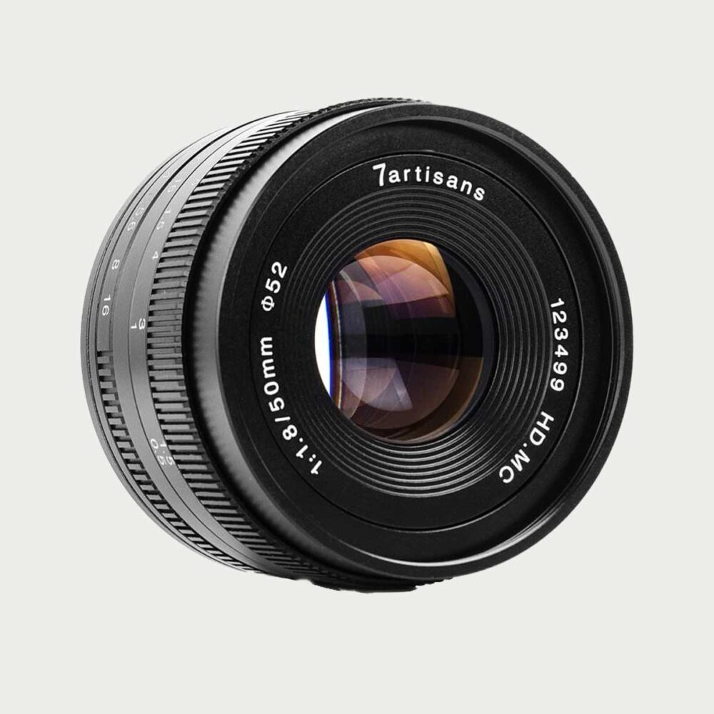 50mm F1.8 APS-C
