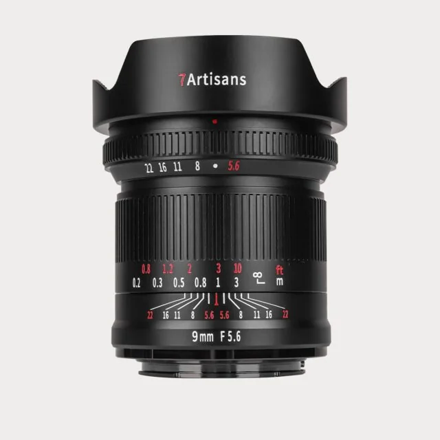 7Artisans 9mm F5.6 vidvinkelobjektiv med solblender